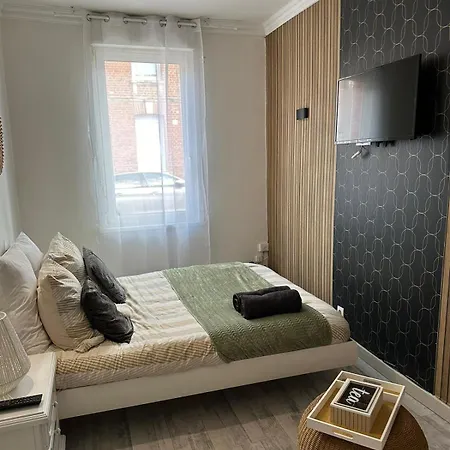 Appt 4 Proche Gare D'amiens Et Du Centre Appartement *
